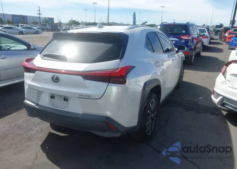 2020 Lexus Ux 200 z USA, uszkodzony, nr VIN JTHX3JBH0L2030346